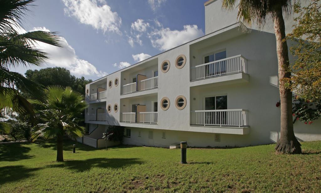Es Pi 2 Hotell Playa Migjorn Exteriör bild